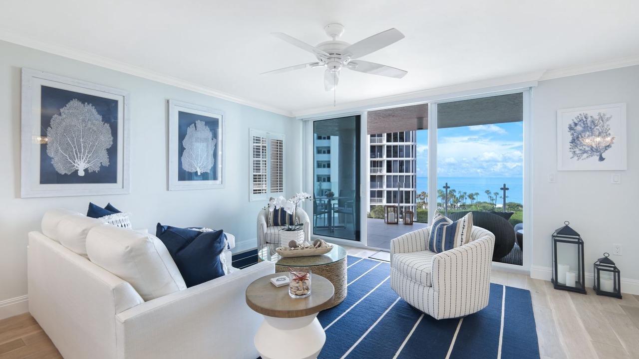 Photo of Livingroom in Park Shore