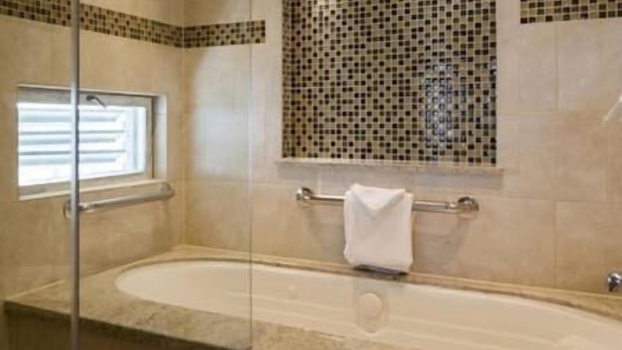Photo of Bathroom in Historic Seaport