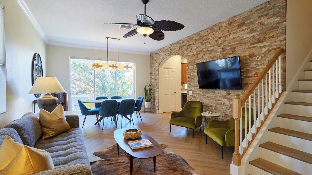 Photo of Livingroom in Gandy