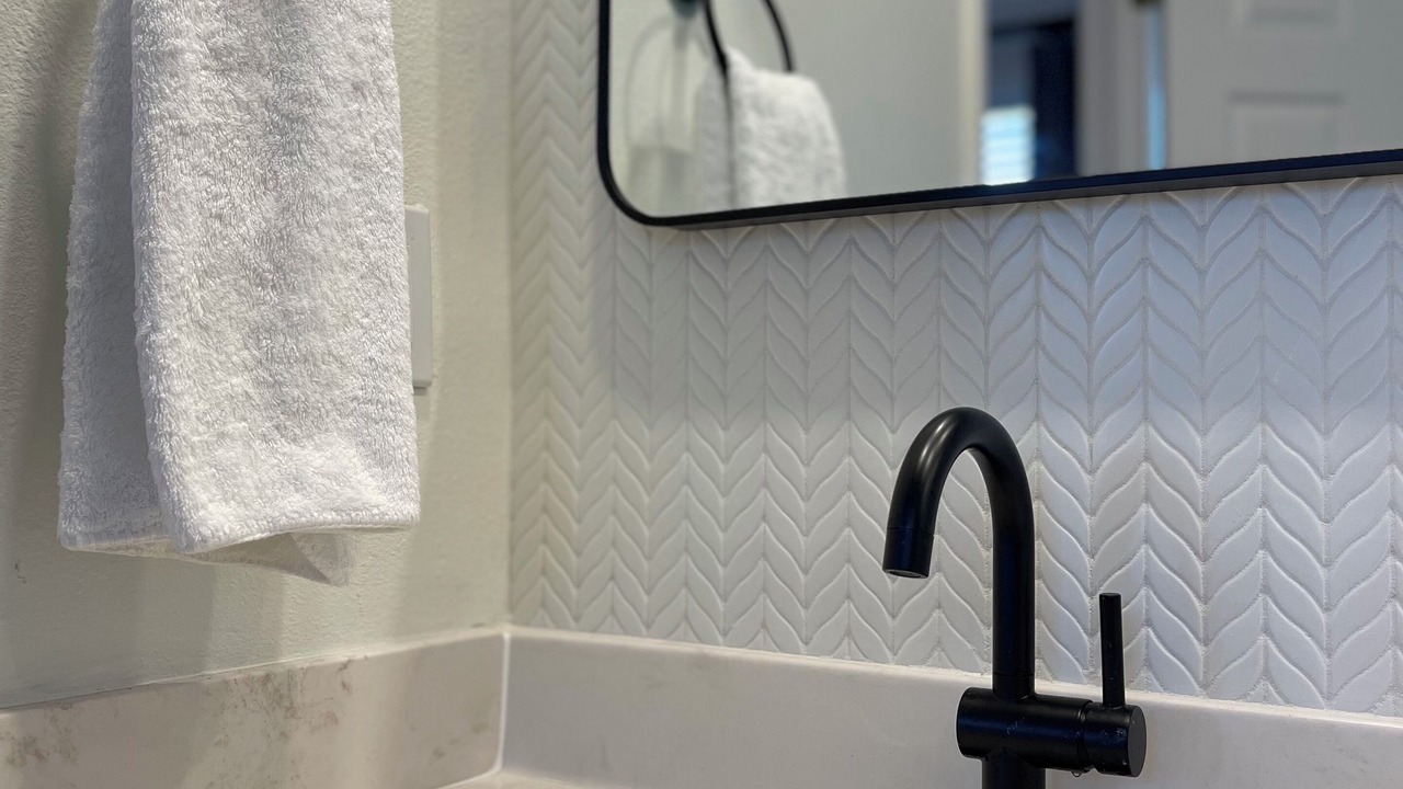 Photo of Bathroom in Gandy
