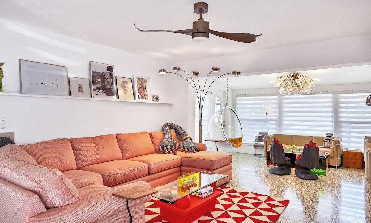 Photo of Livingroom in Whitfield