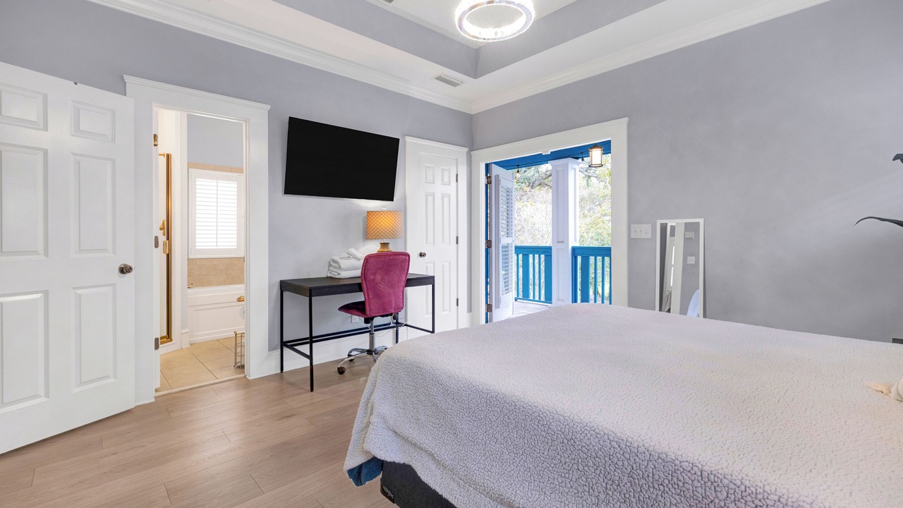 Photo of Bedroom in Urban Core