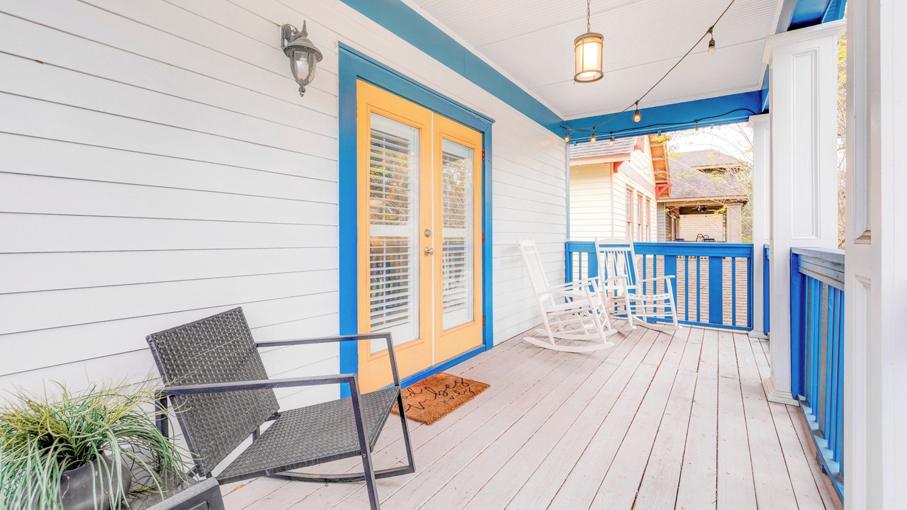 Photo of Patio Balcony in Urban Core