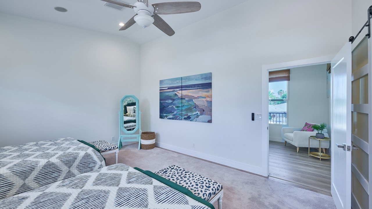 Photo of Bedroom in Hypoluxo