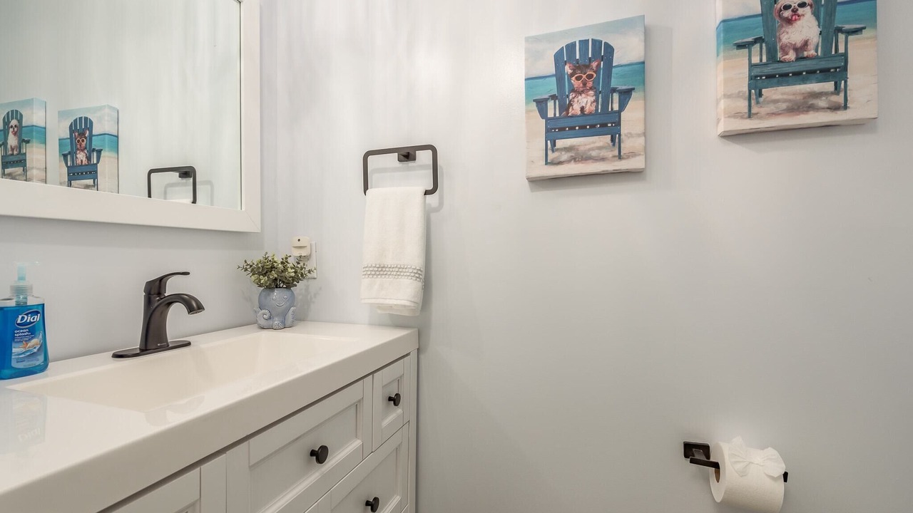 Photo of Bathroom in Tarpon Springs