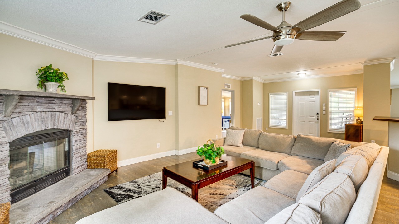 Photo of Livingroom in Palm City