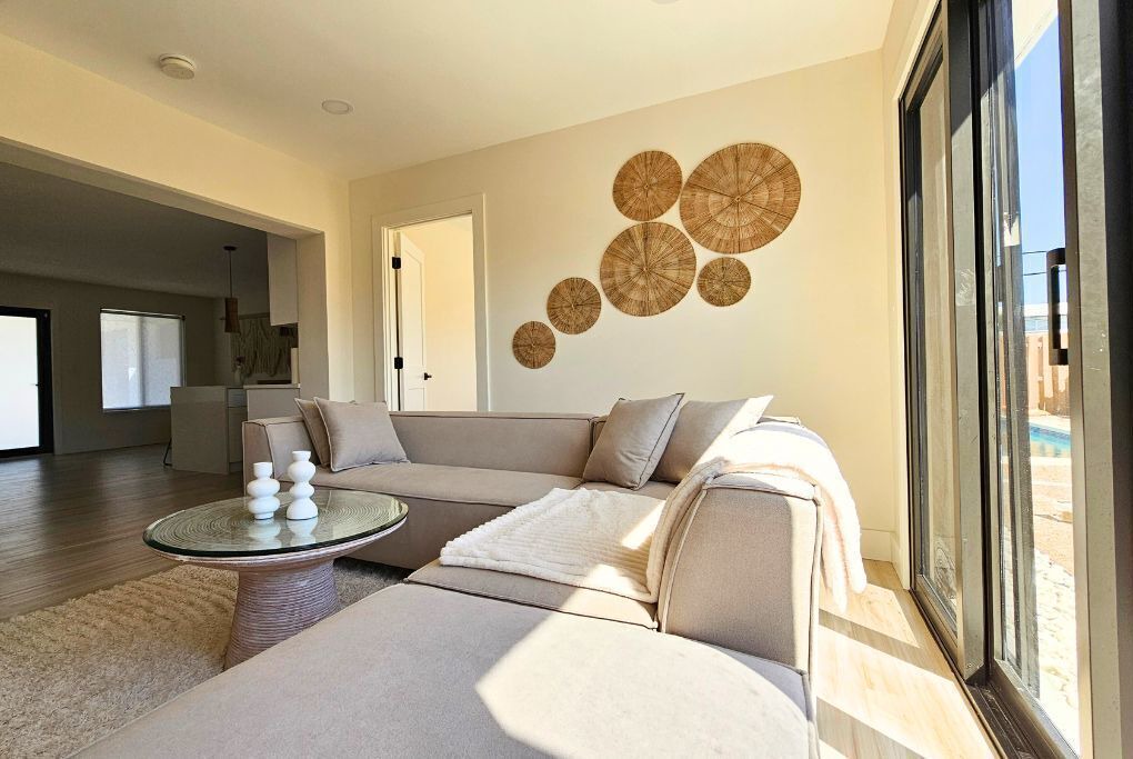 Photo of Livingroom in Coral Ridge Isles