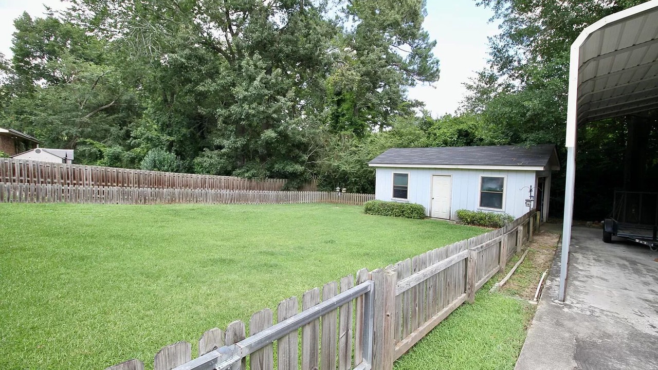 Photo of Outdoor in National Hills
