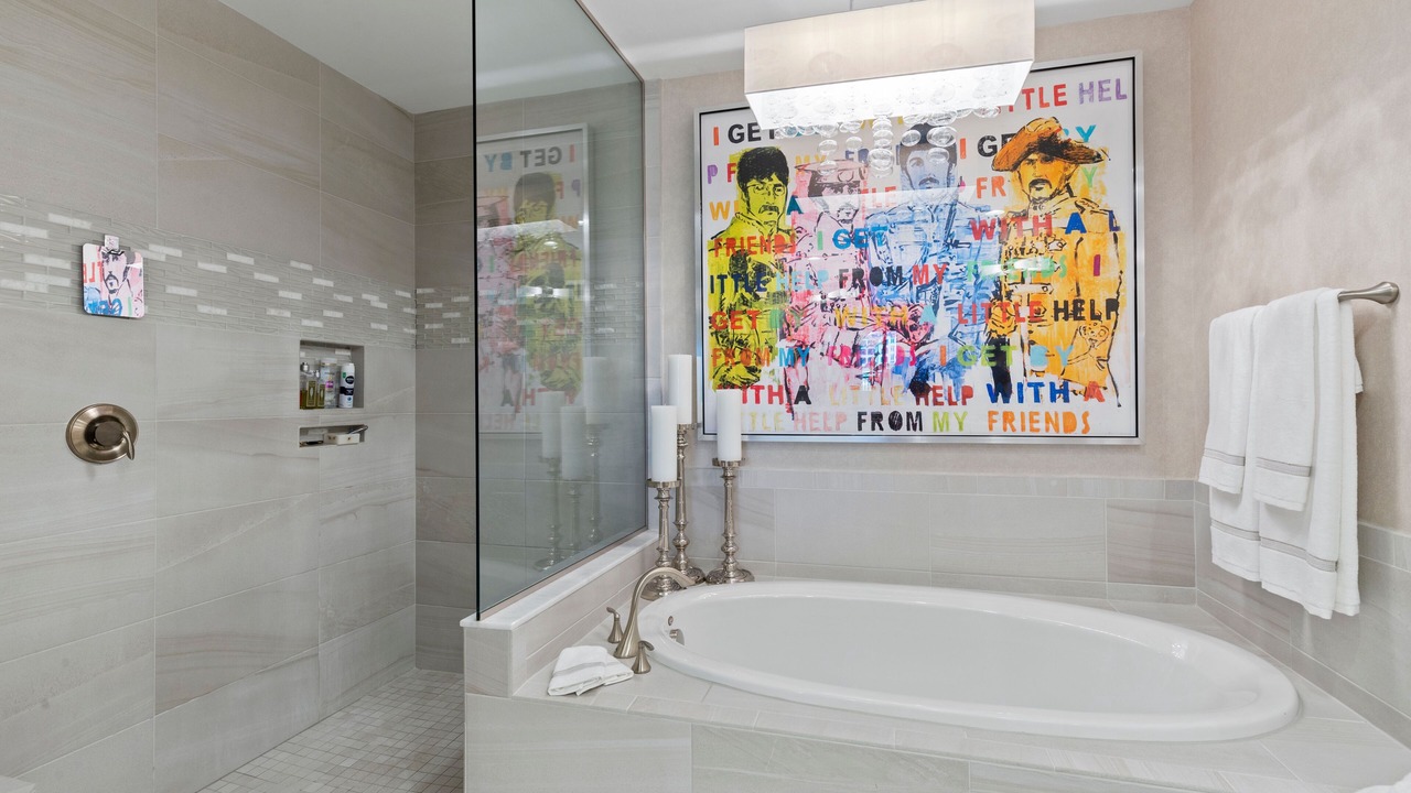 Photo of Bathroom in Tuscany Reserve