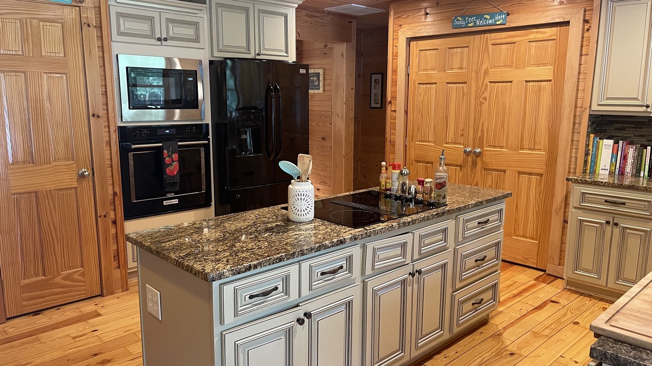 Photo of Kitchen in Townville