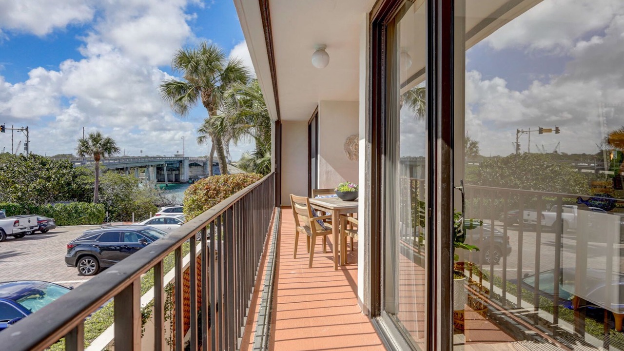 Photo of Outdoor in Tequesta