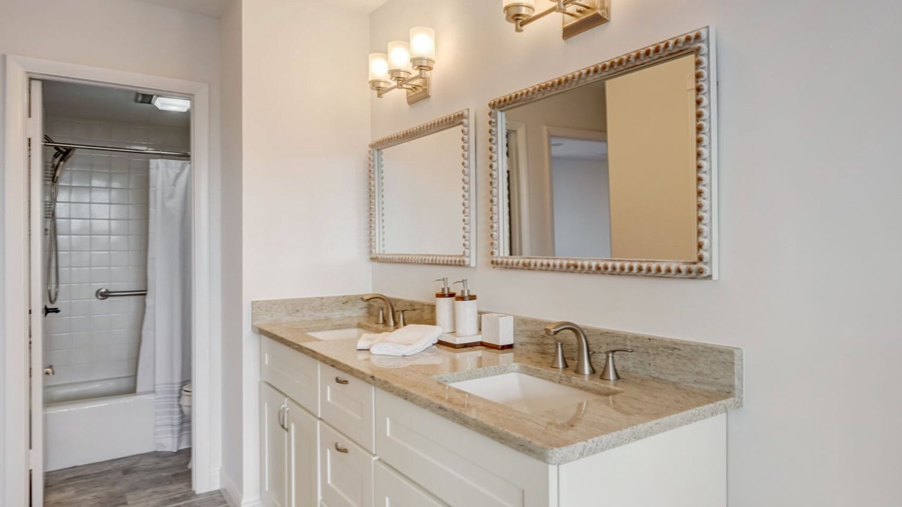Photo of Bathroom in Tequesta