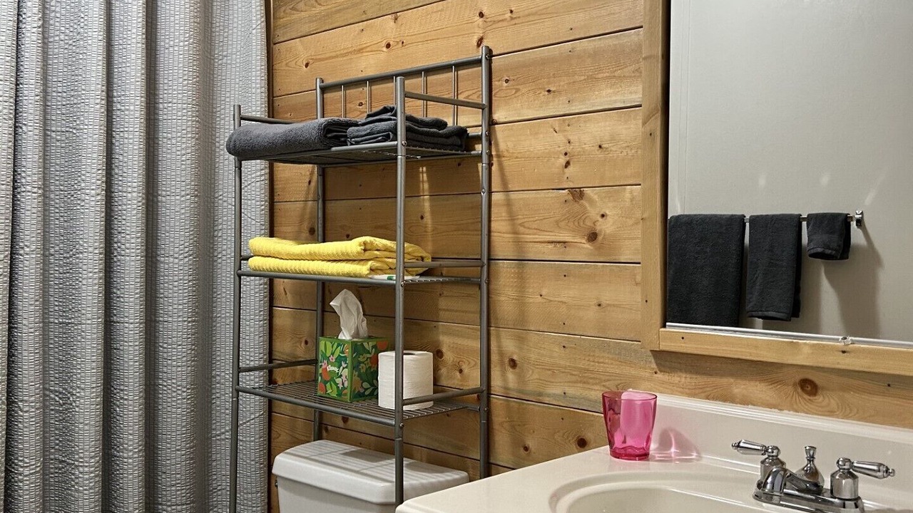 Photo of Bathroom in Fellowship