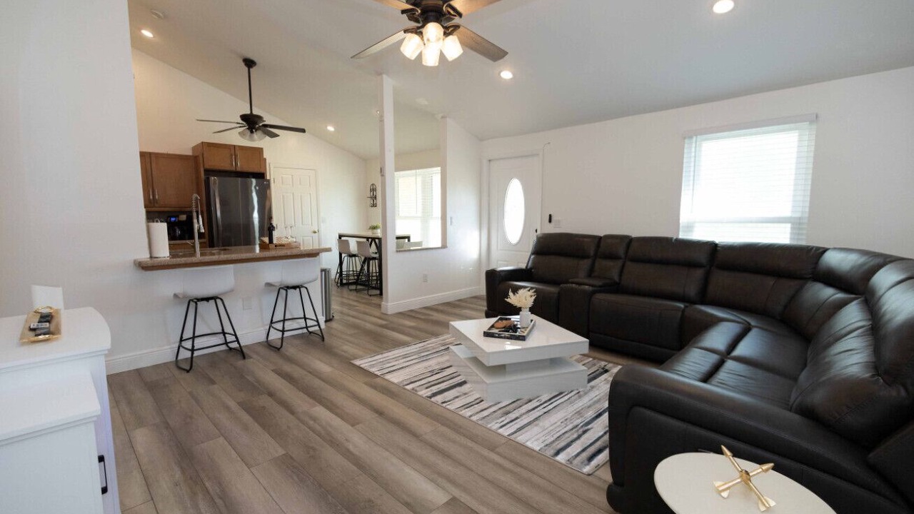 Photo of Livingroom in Royal Palm Beach