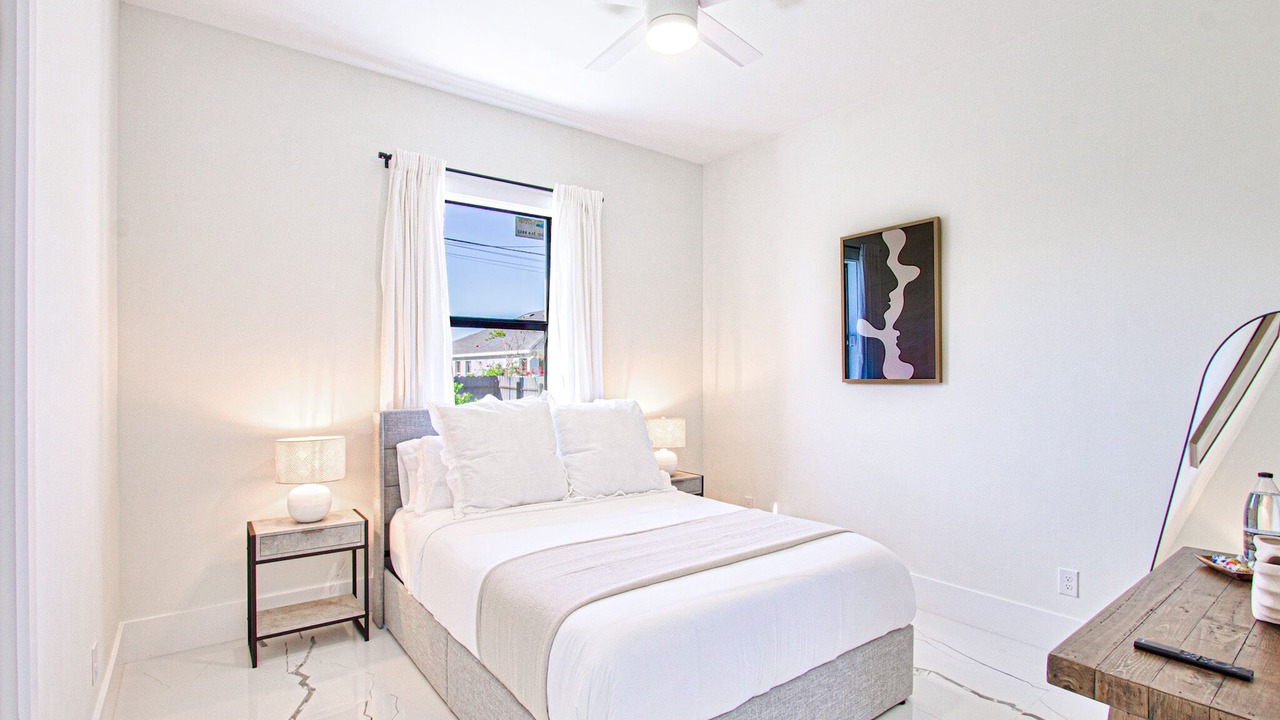 Photo of Bedroom in Diplomat