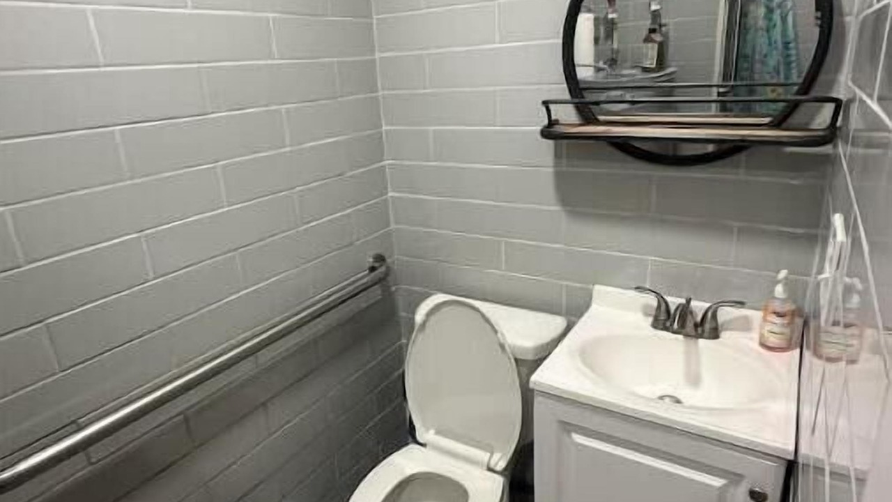 Photo of Bathroom in Port Orange