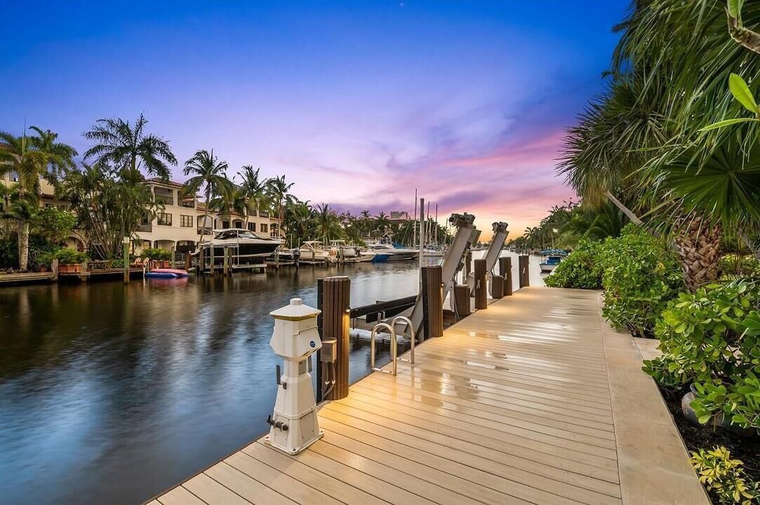 Photo of Others in Hendricks and Venice Isles