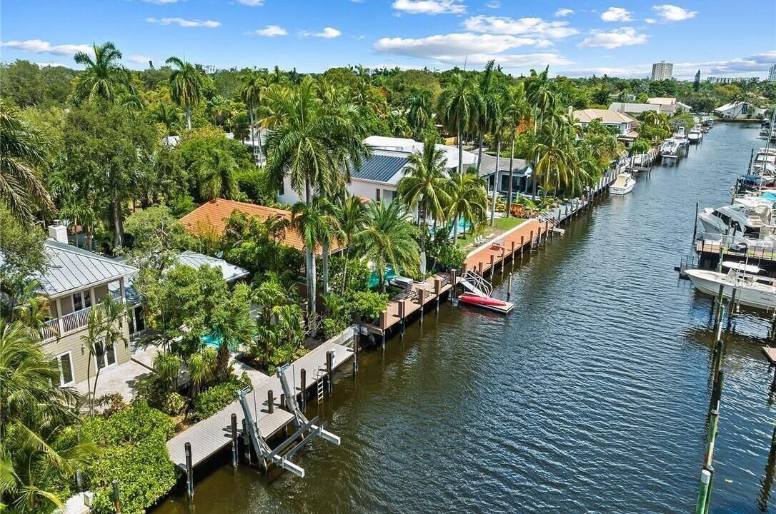 Photo of Others in Hendricks and Venice Isles
