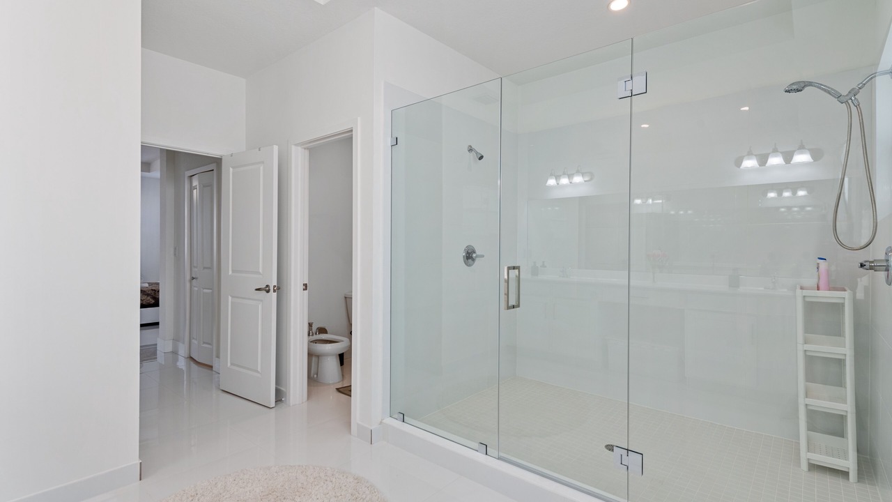 Photo of Bathroom in Ludlam