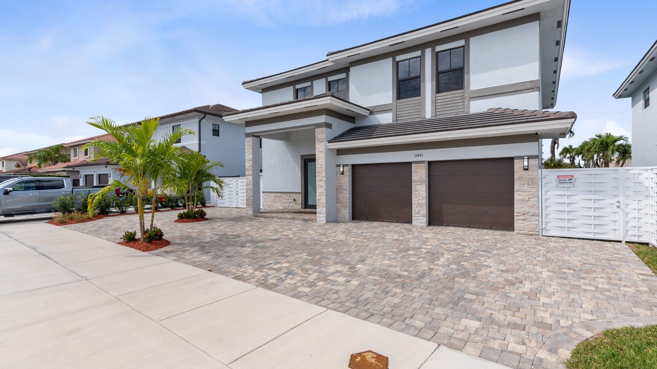 Photo of Outdoor in Ludlam