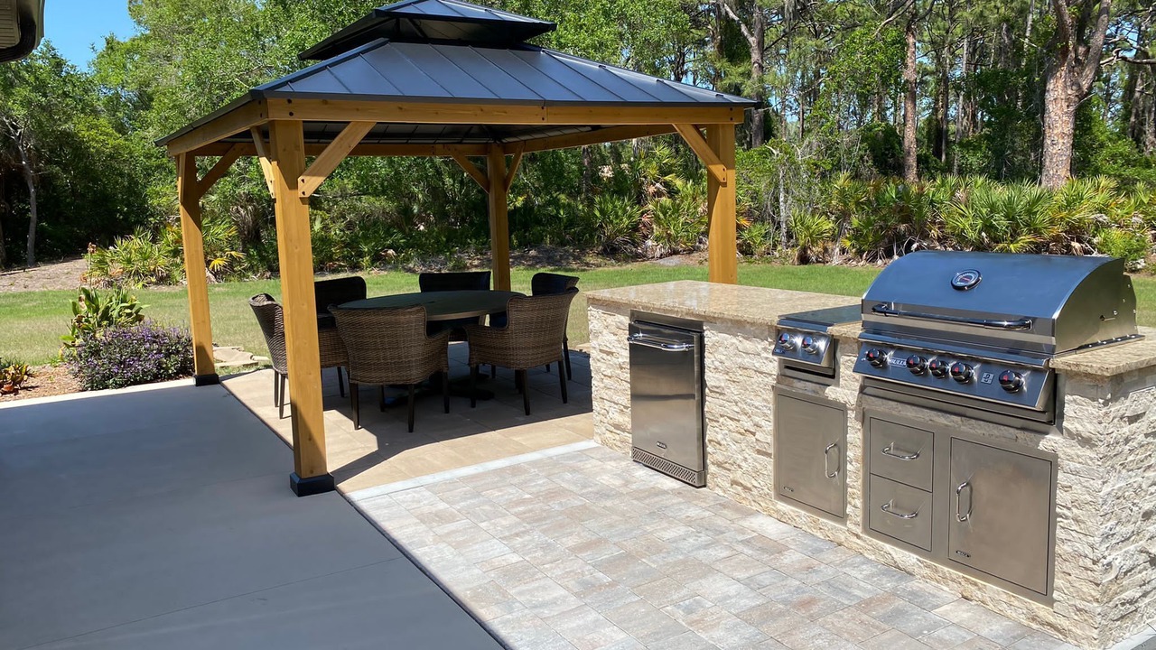 Photo of Outdoor in Englewood