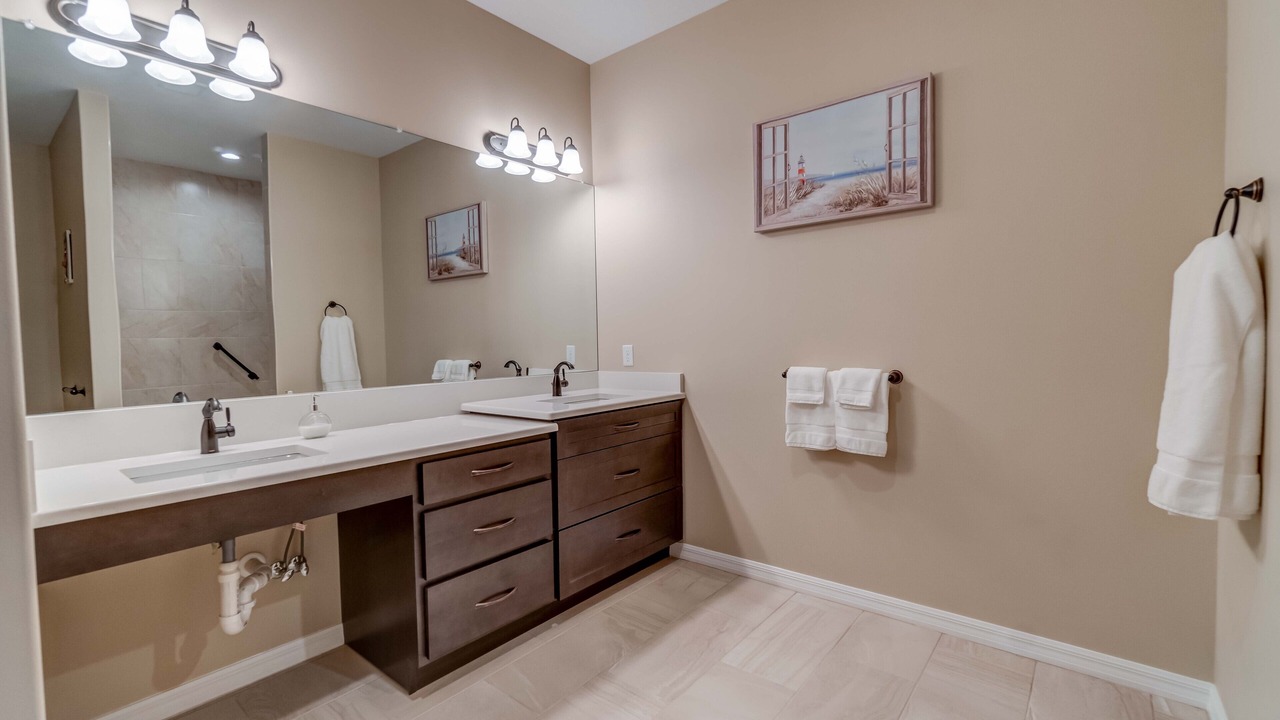 Photo of Bathroom in Englewood