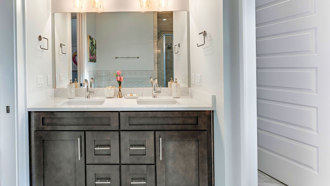 Photo of Bathroom in Treasure Beach Village