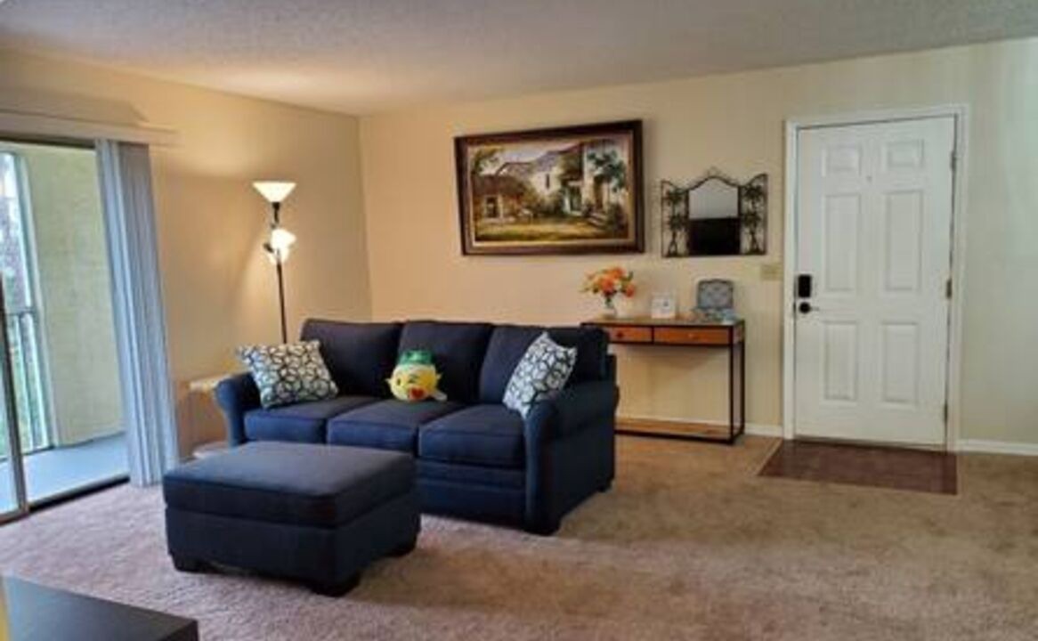 Photo of Livingroom in Daytona Beach