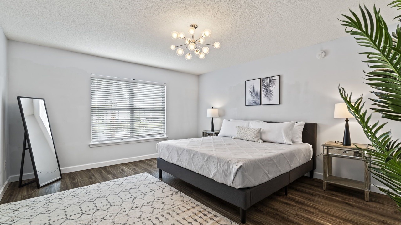 Photo of Bedroom in Sandalwood