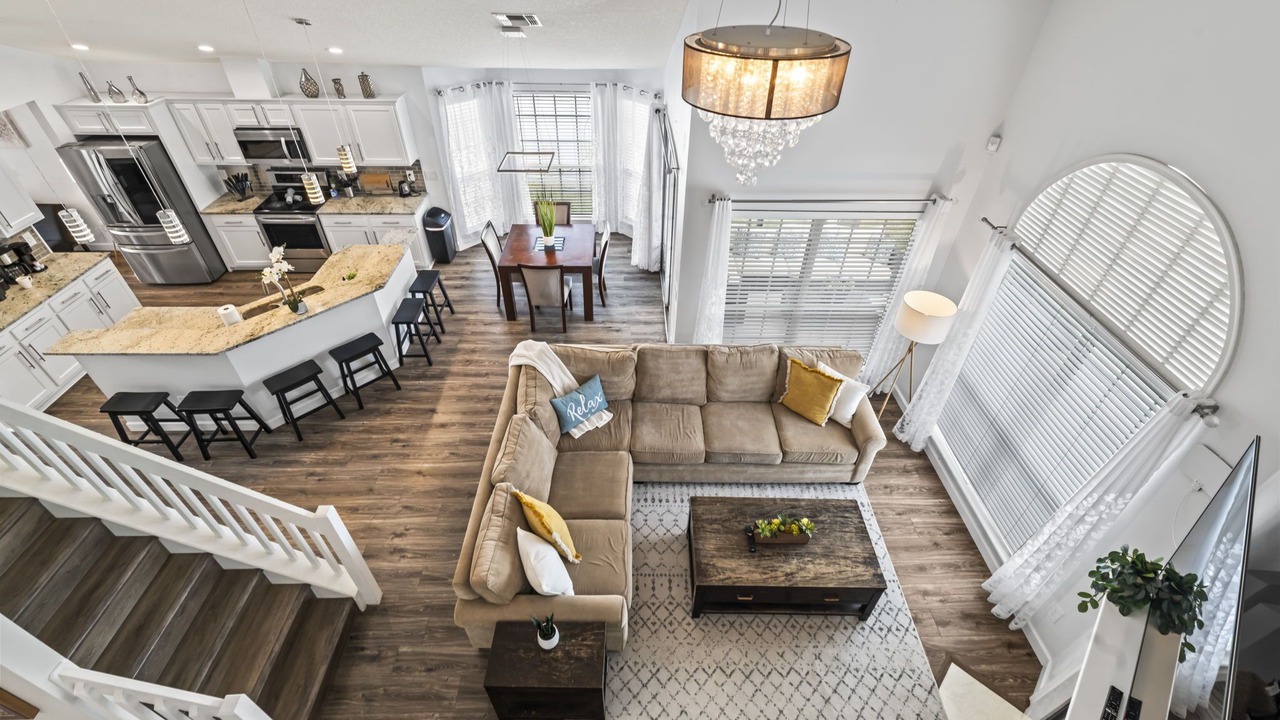 Photo of Livingroom in Sandalwood
