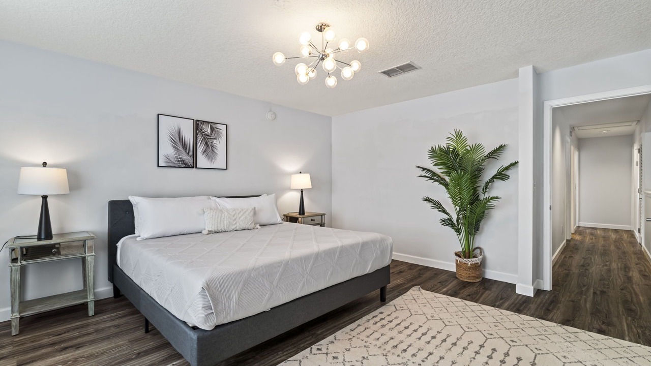 Photo of Bedroom in Sandalwood