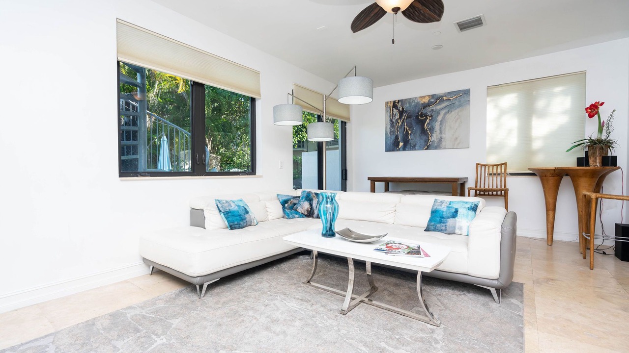 Photo of Livingroom in Victoria Park