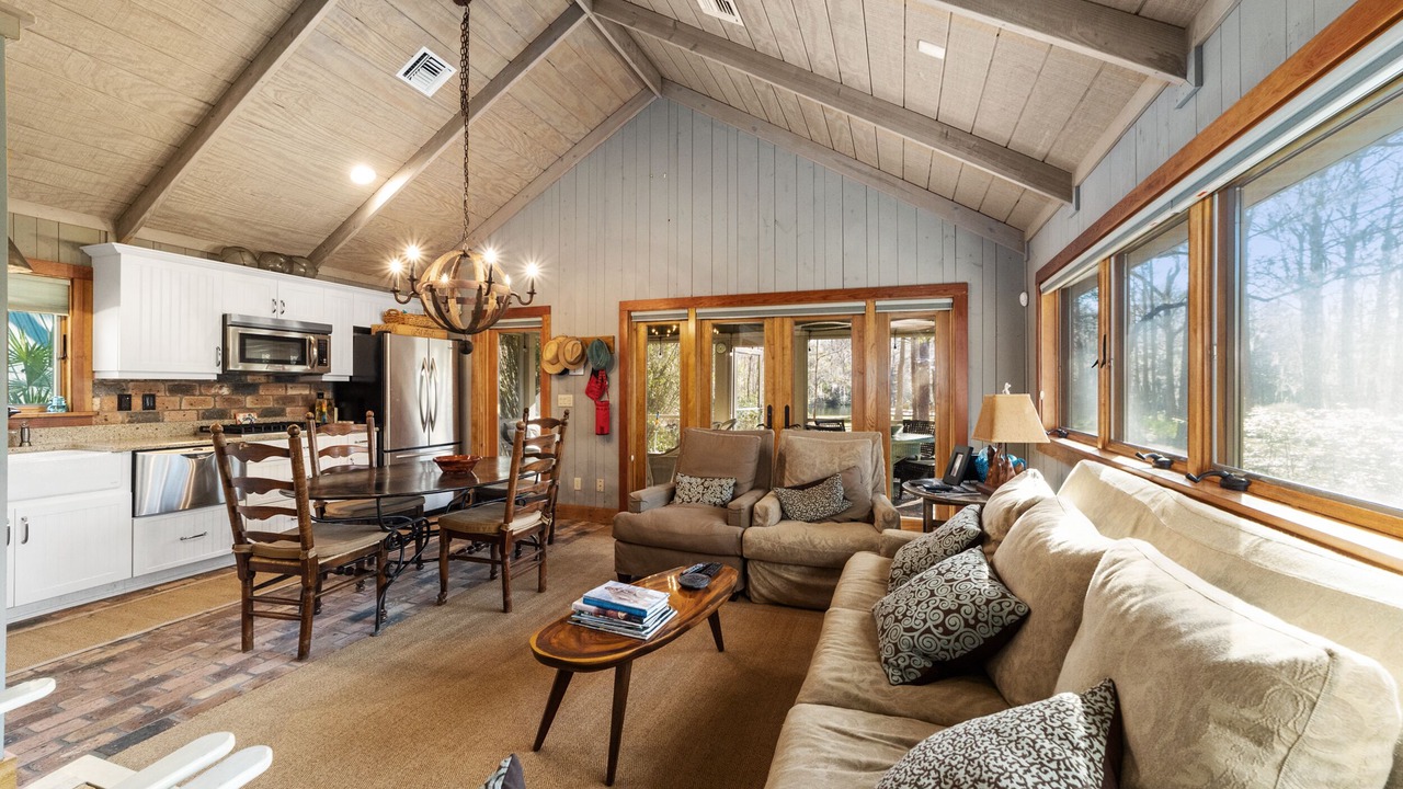 Photo of Livingroom in Dunnellon