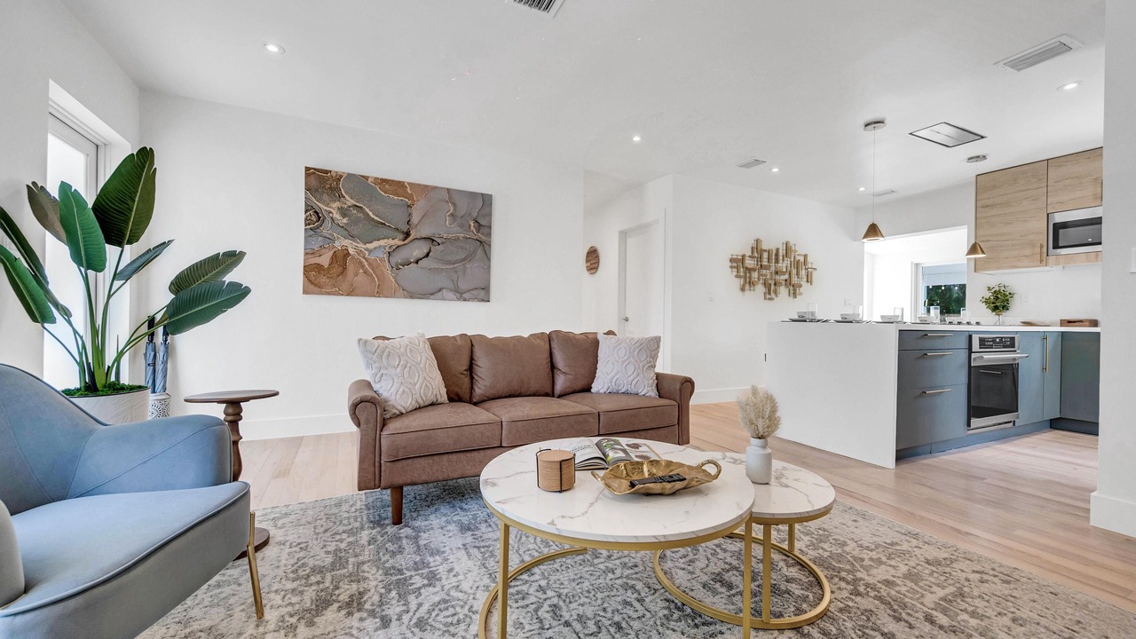 Photo of Bedroom in Miami Shores