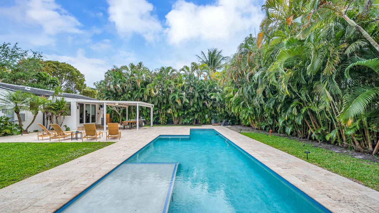 Photo of Outdoor in Miami Shores