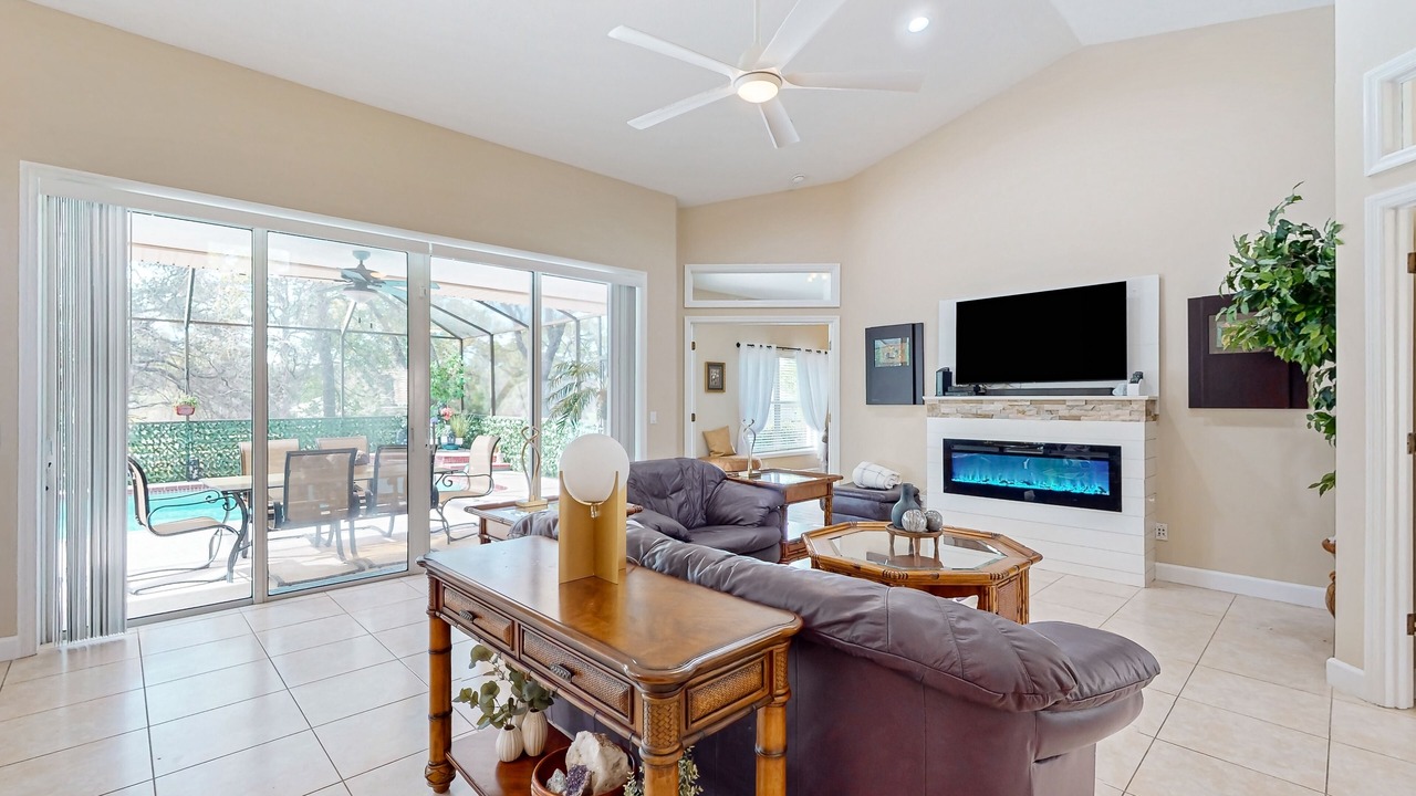 Photo of Livingroom in Crystal River