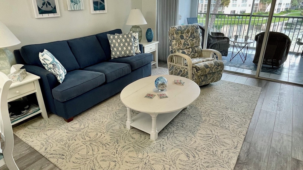 Photo of Livingroom in Jupiter Bay