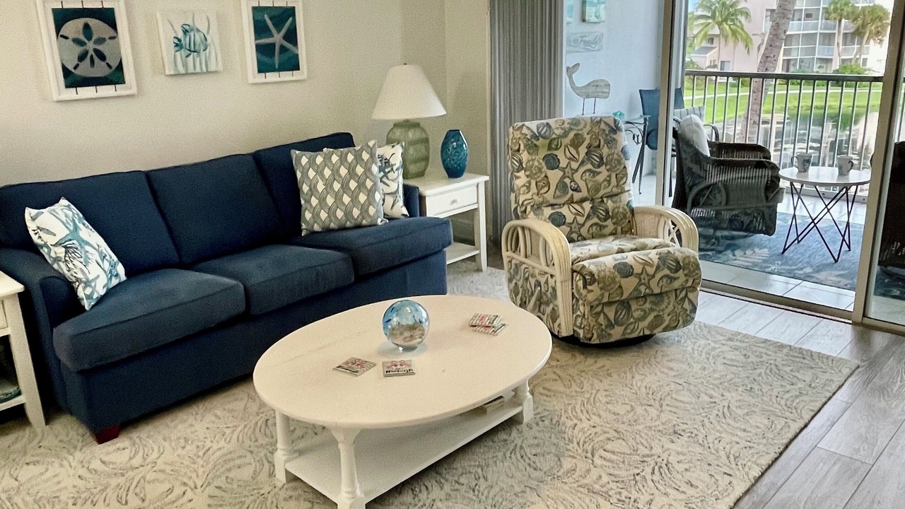 Photo of Livingroom in Jupiter Bay