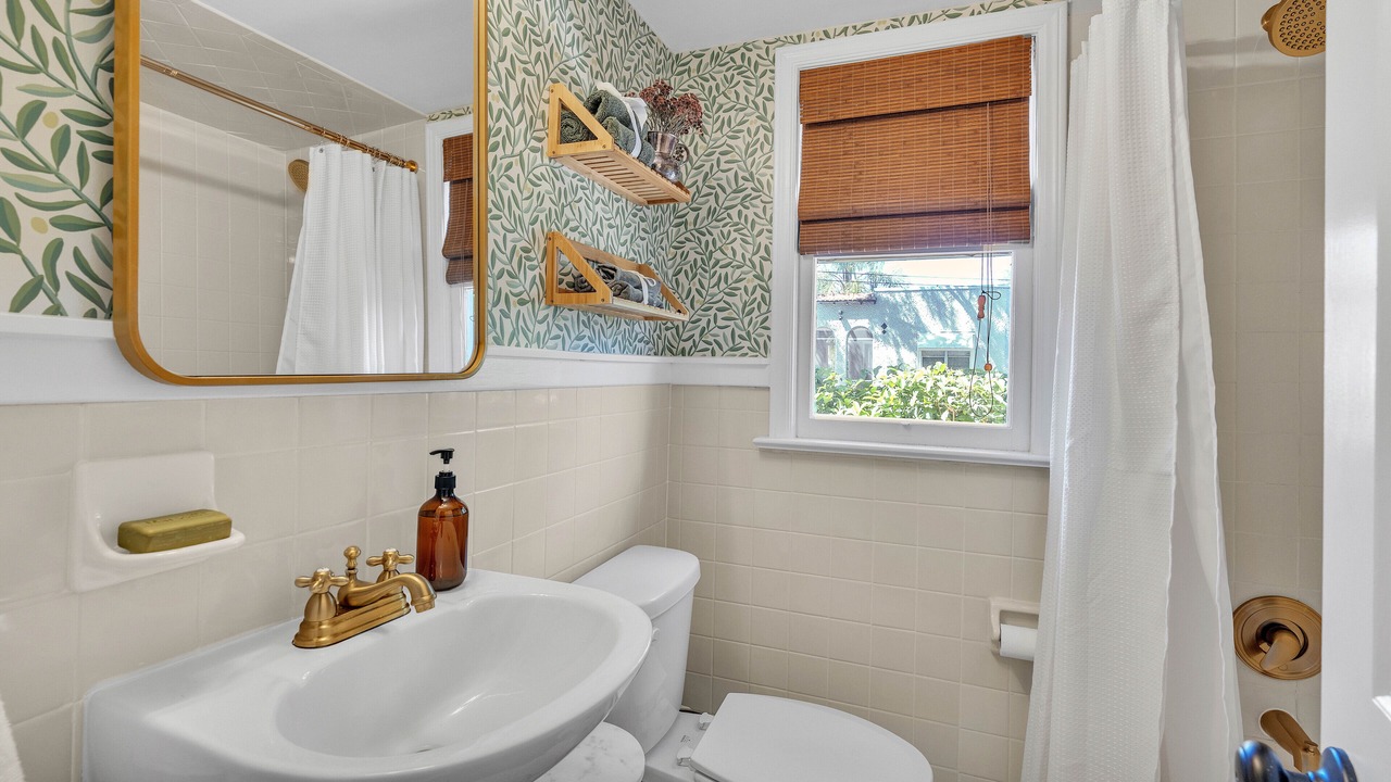 Photo of Bathroom in Lakeland