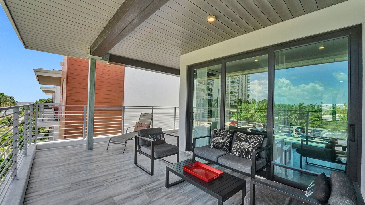 Photo of Patio Balcony in North Beach