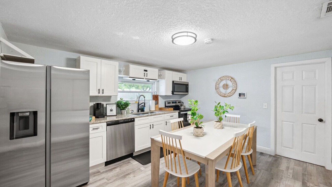 Photo of Kitchen in Zephyrhills