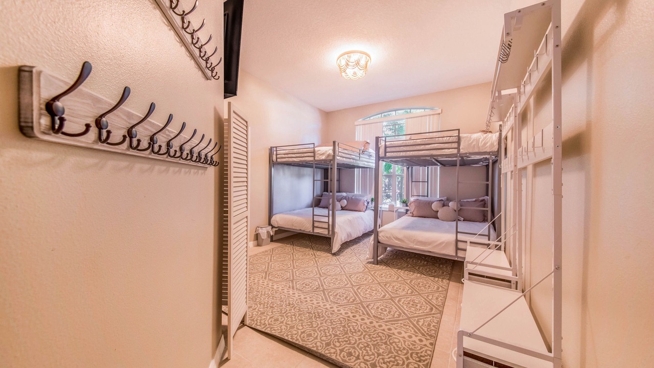 Photo of Bedroom in Ridgewood Lakes