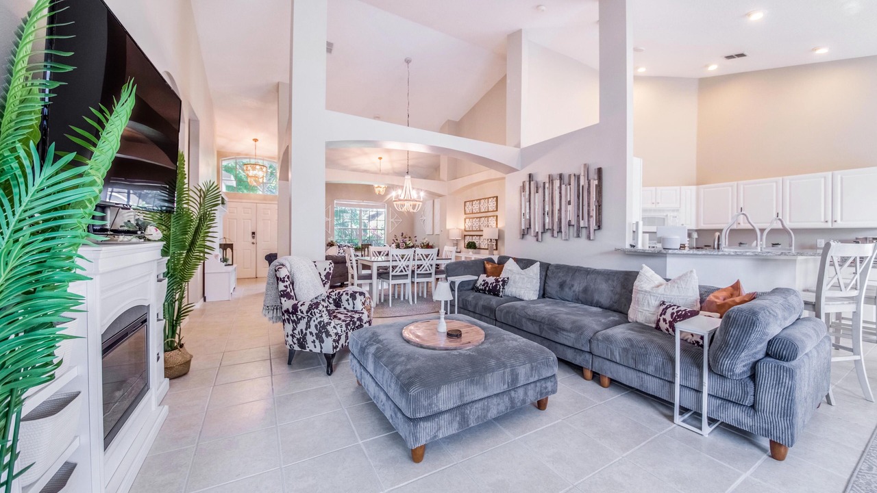 Photo of Livingroom in Ridgewood Lakes