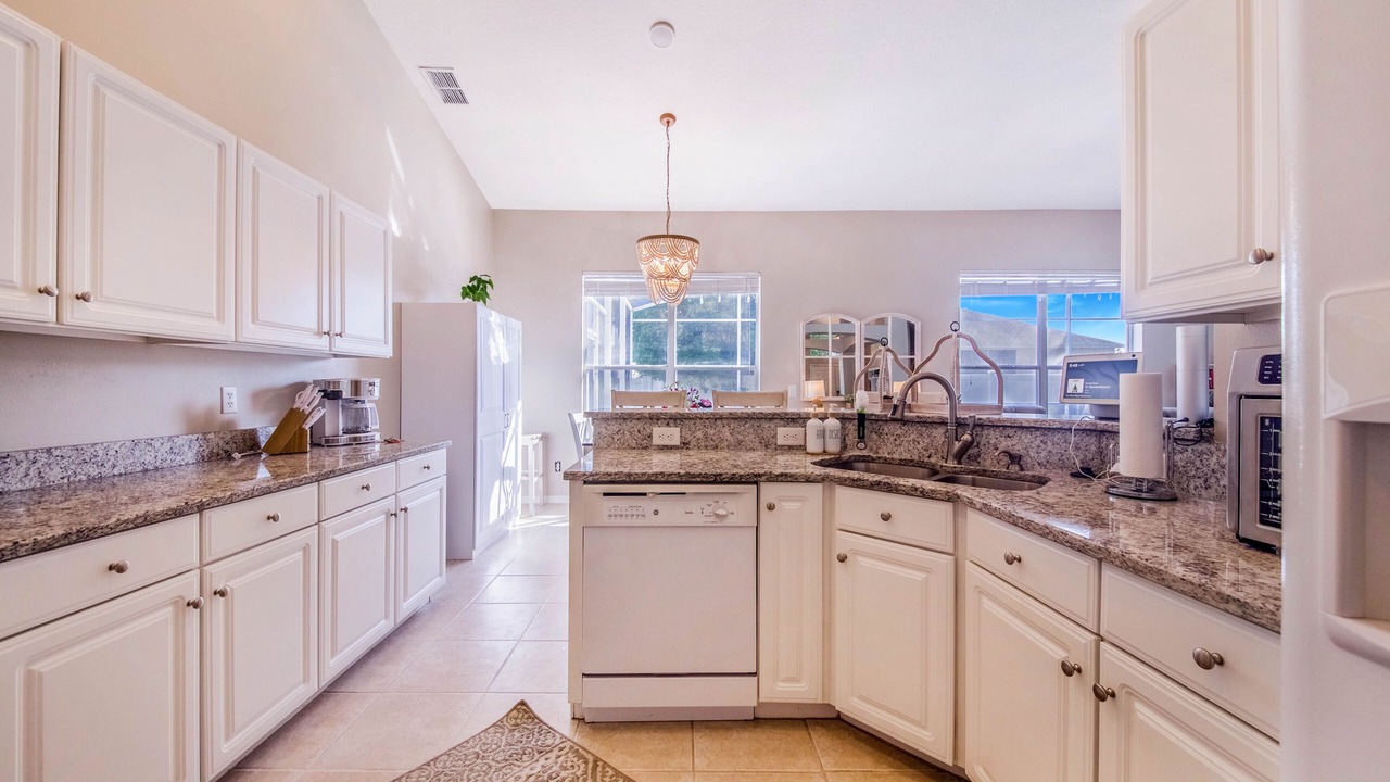 Photo of Kitchen in Ridgewood Lakes