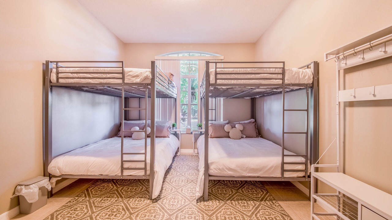 Photo of Bedroom in Ridgewood Lakes