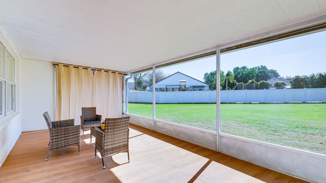 Photo of Patio Balcony in Valrico