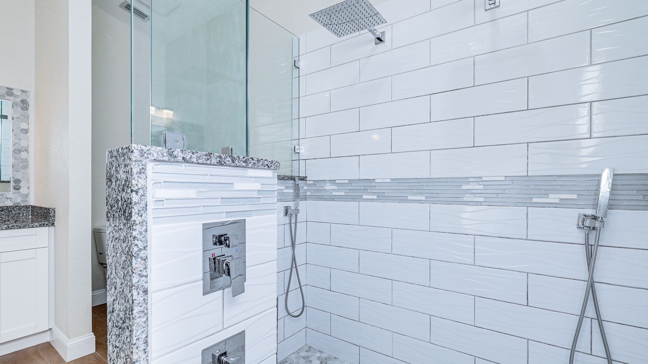Photo of Bathroom in Valrico