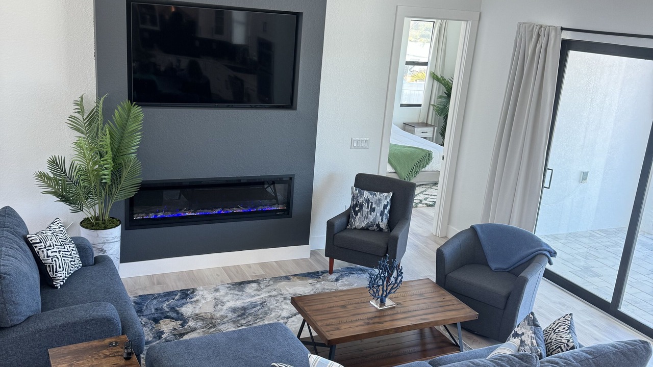 Photo of Livingroom in Rotonda Heights
