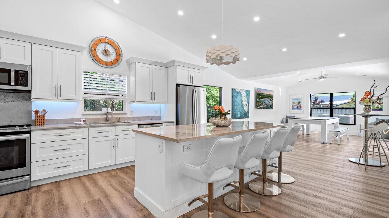 Photo of Kitchen in Inlet District