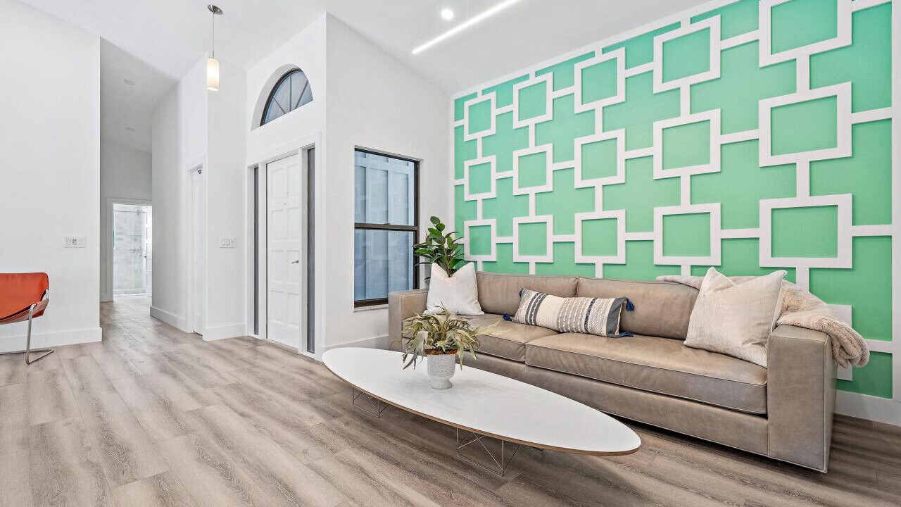 Photo of Livingroom in Inlet District